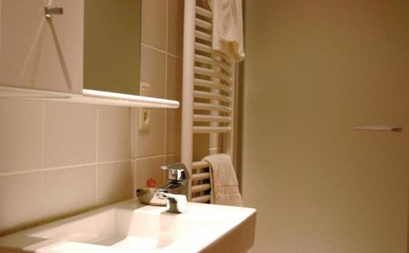 Guesthouse Les Tilleuls Fleurus Esterno foto